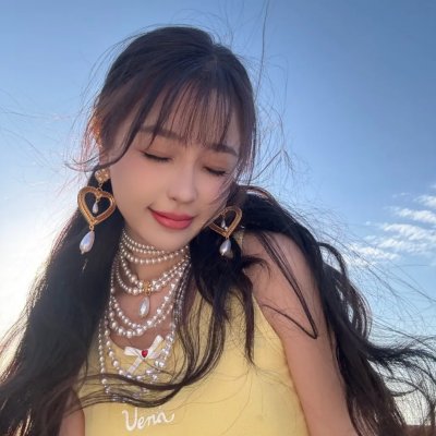 与海明威为邻